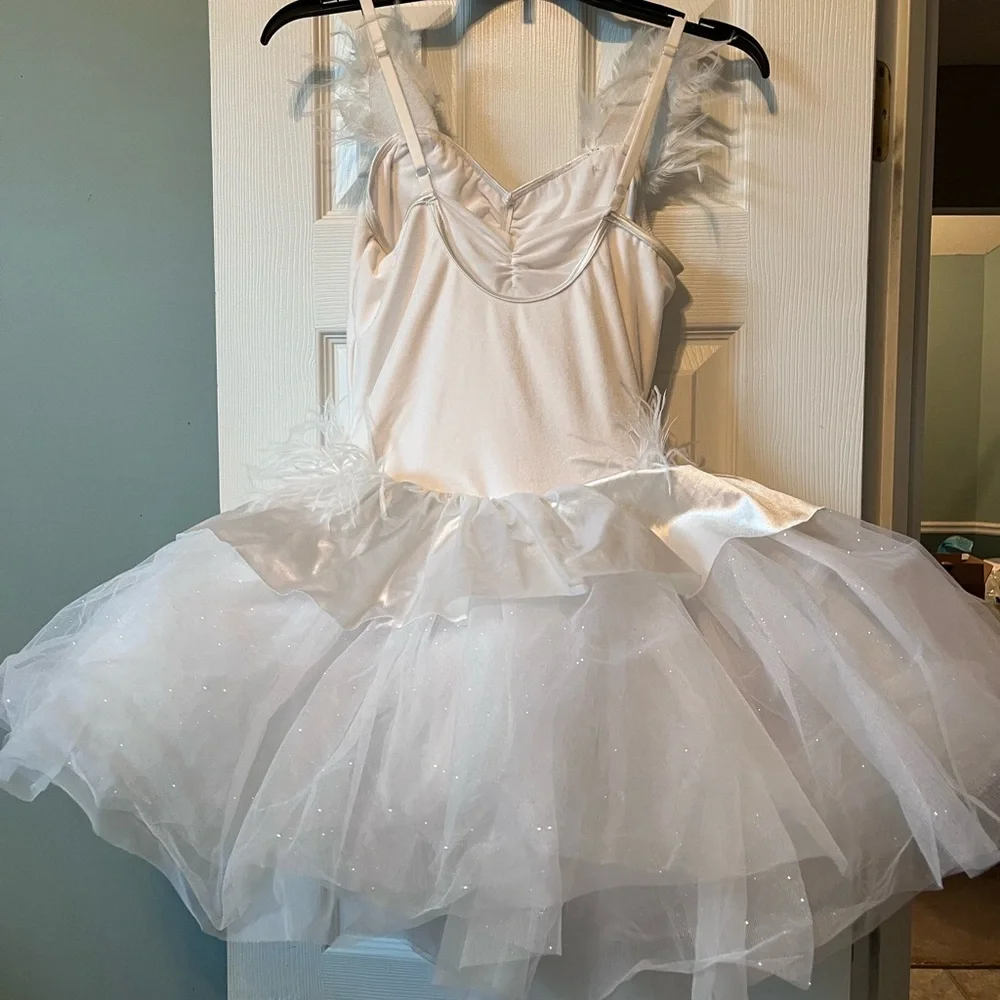 Weissman Dance White Ballet Costume Style 13663 Swan Lake - Size Medium Adult - Picture 8 of 16